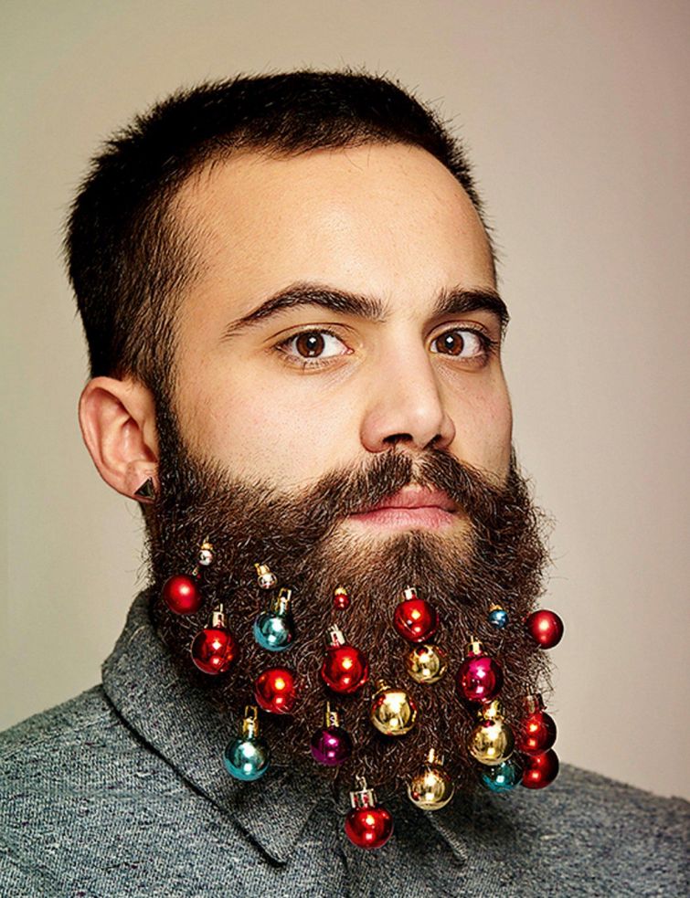 РРождественские украшения для бороды – новый модный тренд, взорвавший интернет