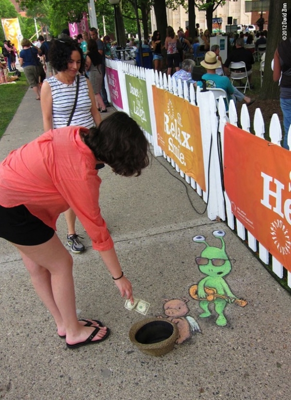 Забавные рисунки Дэвида Зинна (David Zinn) на улицах городов