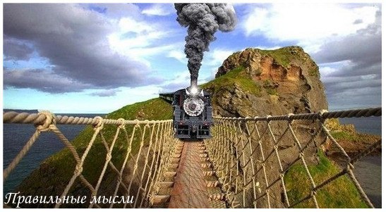 Однажды маленький мальчик подошёл к папе и сказал